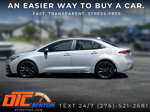 Used 2024 Toyota Corolla SE FWD image 6