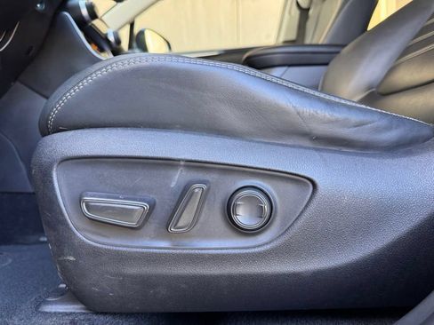 Used 2024 Toyota RAV4 XLE Premium FWD image 8