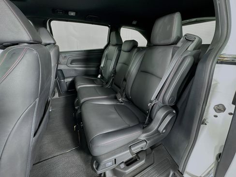 Certified 2023 Honda Odyssey Sport image 24