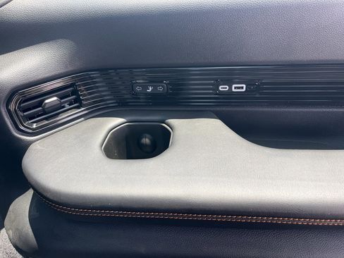 New 2024 Jeep Grand Wagoneer Series III w/ Rear Seat Video Group 1 image 46