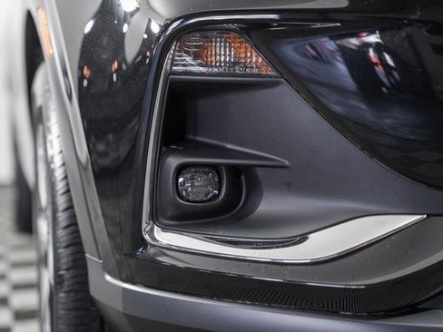 Used 2023 Buick Encore GX Essence w/ Experience Buick Package image 13