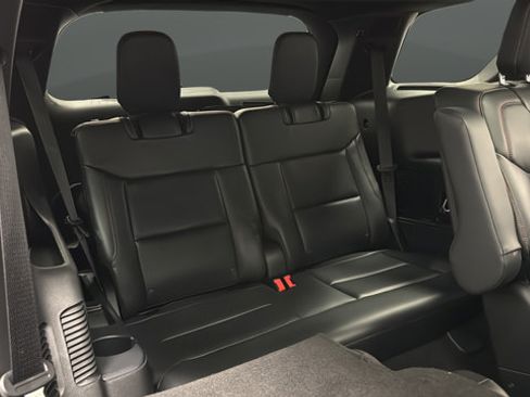 Used 2025 Ford Explorer ST-Line w/ Premium Package AWD/4WD image 28
