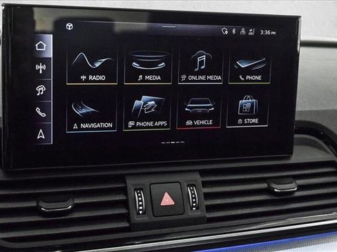 Certified 2025 Audi Q5 2.0T Premium Plus w/ Premium Plus Package image 15