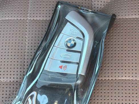 Used 2023 BMW X5 xDrive40i w/ Premium Package image 38