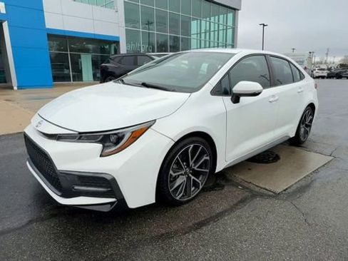 Used 2020 Toyota Corolla SE image 4