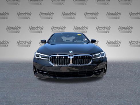 Used 2023 BMW 530i w/ Premium Package RWD image 5