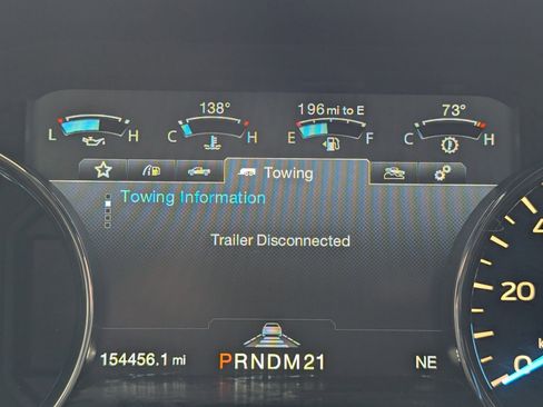 Used 2015 Ford F150 Platinum w/ Equipment Group 701A Luxury image 11