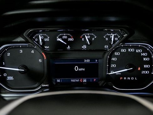 Used 2022 GMC Sierra 2500 SLE w/ SLE Value Package; image 16