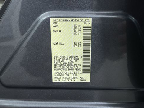 Used 2015 Nissan Leaf SV w/ LED & Quick Charge Package image 12