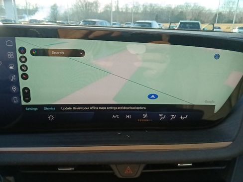 Used 2025 Buick Envision Sport Touring image 22