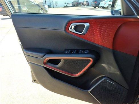 Used 2021 Kia Soul Turbo image 19
