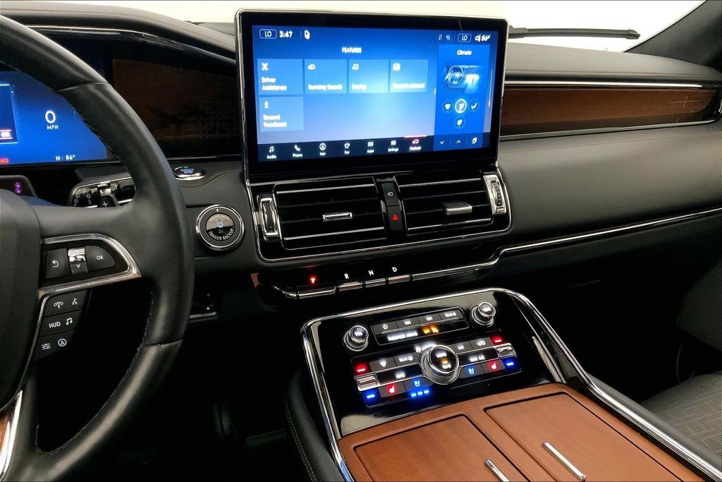 Used 2023 Lincoln Navigator L Black Label AWD/4WD image 5