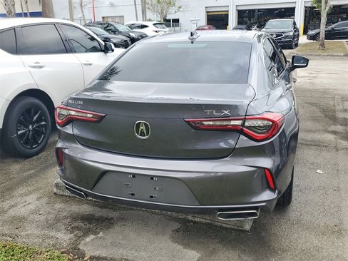 Used 2023 Acura TLX w/ Technology Package image 9
