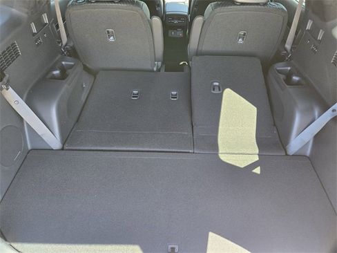 Used 2025 Hyundai Palisade Calligraphy image 21