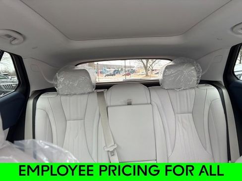 New 2026 Buick Envision Avenir image 18