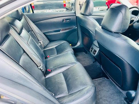 Used 2011 Lexus ES 350 image 16