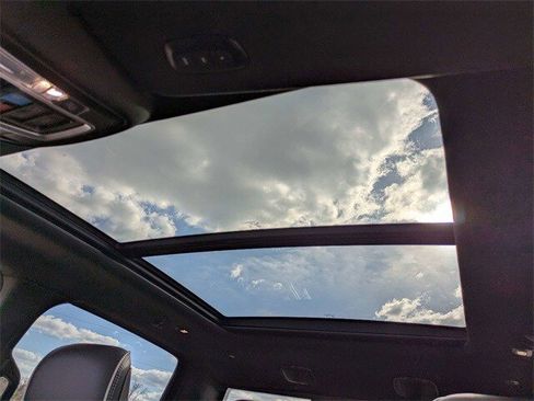 Used 2025 RAM 1500 Limited w/ Trailer Tow Group image 21