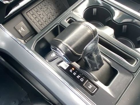 Used 2023 Ford F150 Lariat w/ Equipment Group 502A High image 31