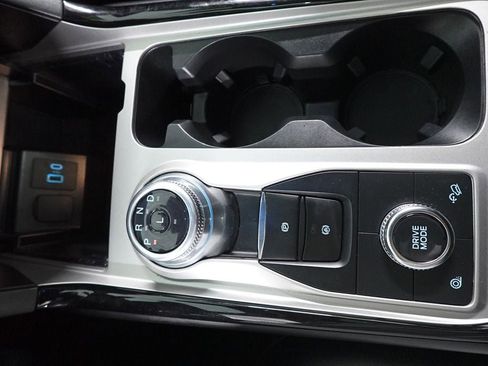 Used 2023 Ford Explorer ST-Line image 22