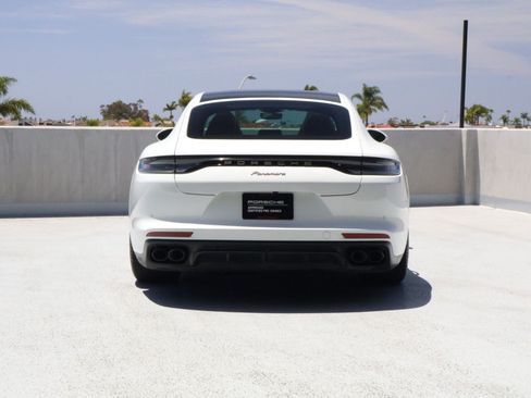 Certified 2023 Porsche Panamera Platinum Edition RWD image 10