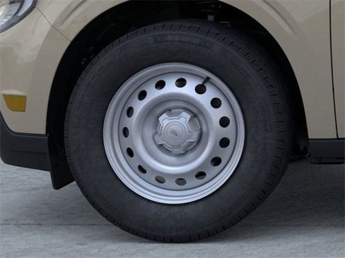 New 2025 Ford Maverick XL w/ Equipment Group 101A image 20