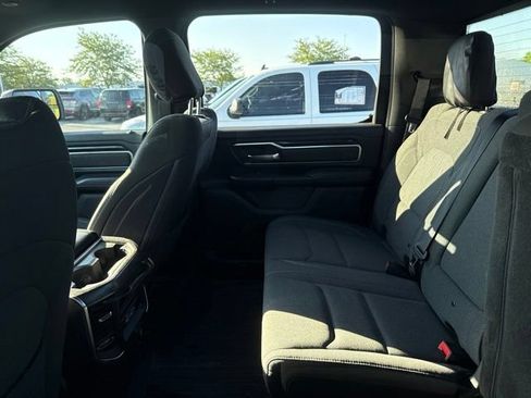 Used 2019 RAM 1500 Big Horn AWD/4WD image 11