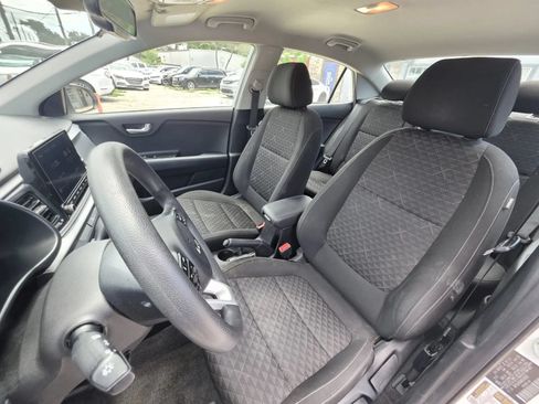 Used 2022 Kia Rio S w/ Technology Package FWD image 12