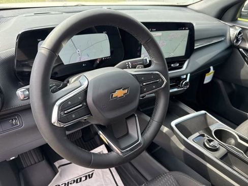 New 2026 Chevrolet Equinox LT FWD image 25