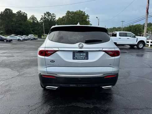 Used 2022 Buick Enclave Essence w/ Experience Buick Package FWD image 7