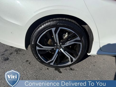 Certified 2024 Volvo S60 B5 Plus w/ Climate Package image 14