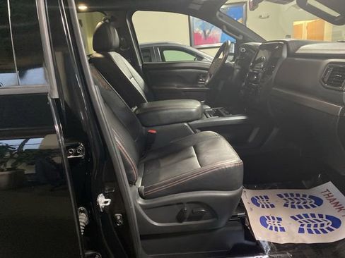 Used 2023 Nissan Titan PRO-4X w/ Pro-4x Convenience Package image 28