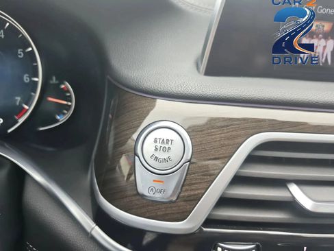 Used 2018 BMW ALPINA B7 xDrive AWD/4WD image 21
