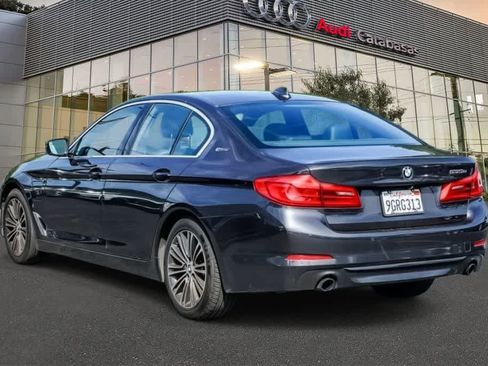 Used 2019 BMW 530e w/ Convenience Package RWD image 2