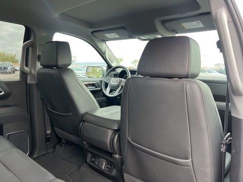 Used 2025 GMC Sierra 1500 SLT image 21