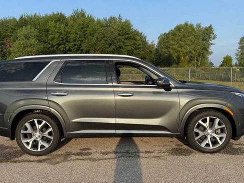 Used 2022 Hyundai Palisade Limited w/ Cargo Package AWD/4WD image 10