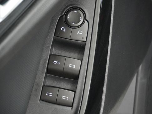 New 2026 Chevrolet Equinox LT image 13