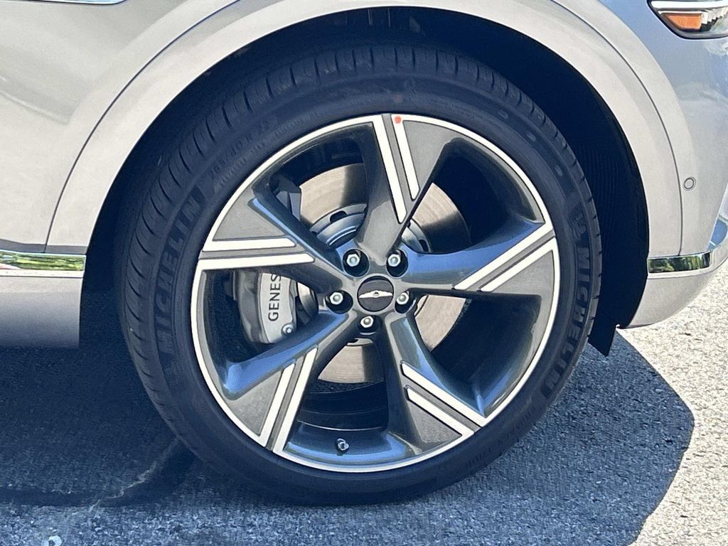 New 2027 Genesis GV80 2.5T Prestige AWD/4WD image 9