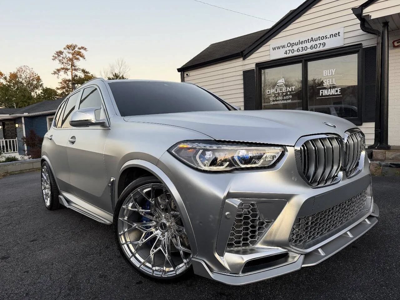Used 2023 BMW X5 M w/ Executive Package AWD/4WD image 1