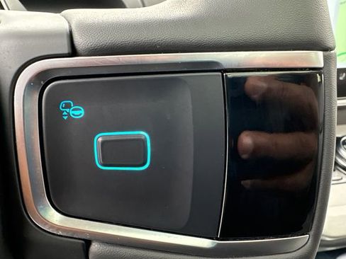 Certified 2025 Ford Expedition Max Active image 31