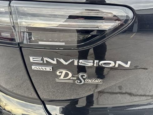 Used 2023 Buick Envision Avenir image 32