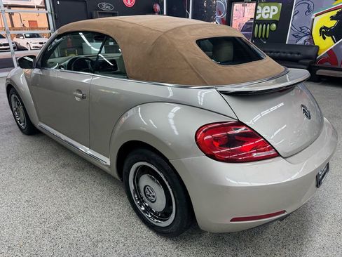 Used 2013 Volkswagen Beetle 2.5 image 3