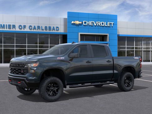 New 2026 Chevrolet Silverado 1500 Custom Trail Boss w/ LPO, Dark Essentials Package image 2