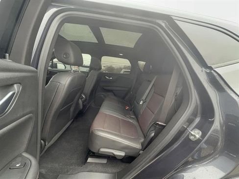 Used 2021 Chevrolet Blazer RS w/ Enhanced Convenience Package image 24