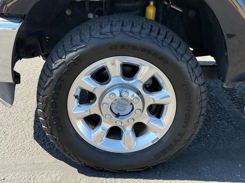 Used 2012 Ford F350 Lariat w/ Lariat Interior Pkg image 10