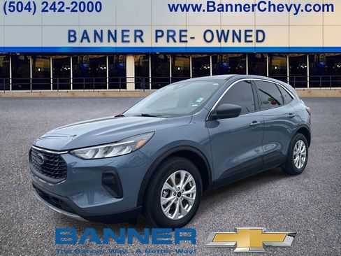 Used 2024 Ford Escape Active image 1