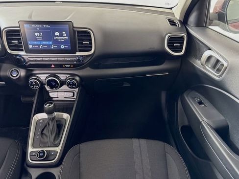 New 2026 Hyundai Venue SEL image 37