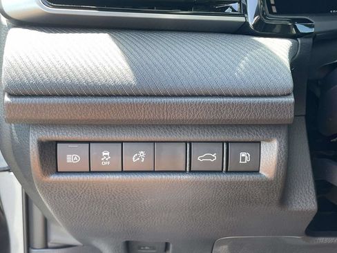 Used 2026 Toyota Camry SE FWD image 20