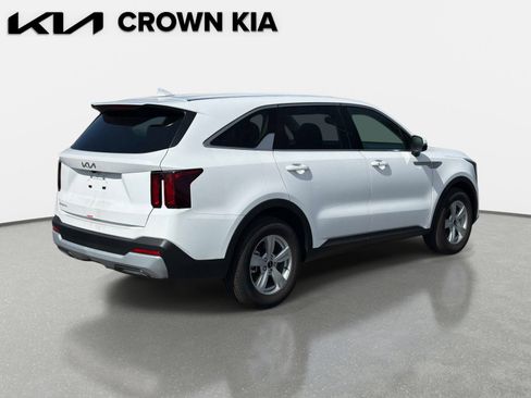 New 2026 Kia Sorento LX FWD image 5
