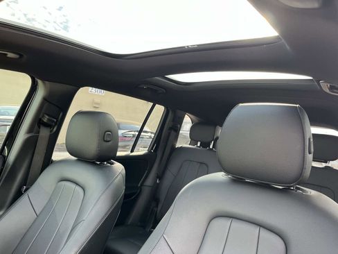 Certified 2021 Mercedes-Benz GLB 250 w/ Premium Package image 23