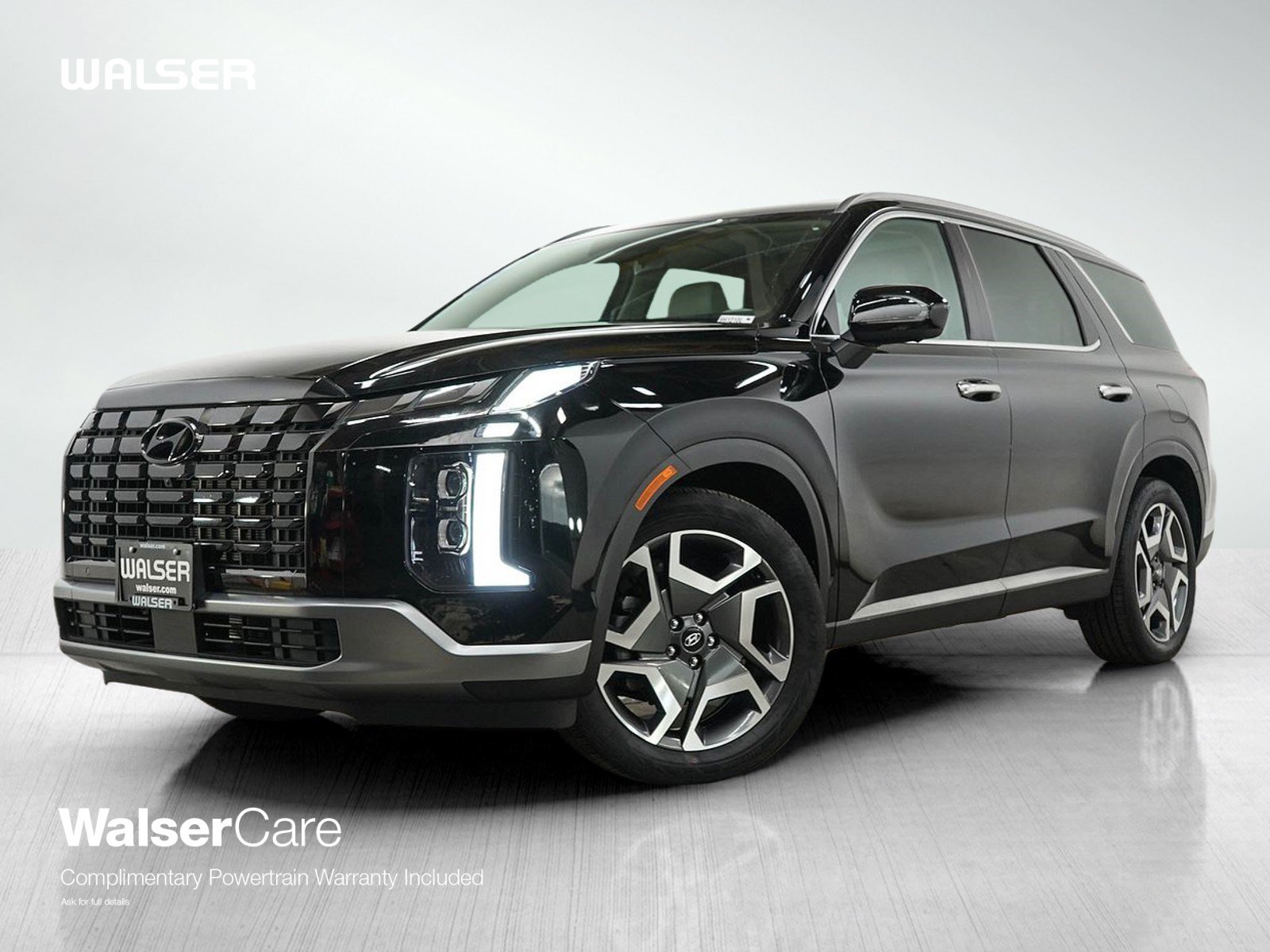 Used 2024 Hyundai Palisade Limited AWD/4WD image 1